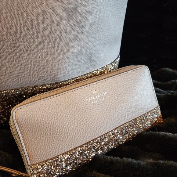 Kate Spade Tote & Wallet - Picture 2 of 5